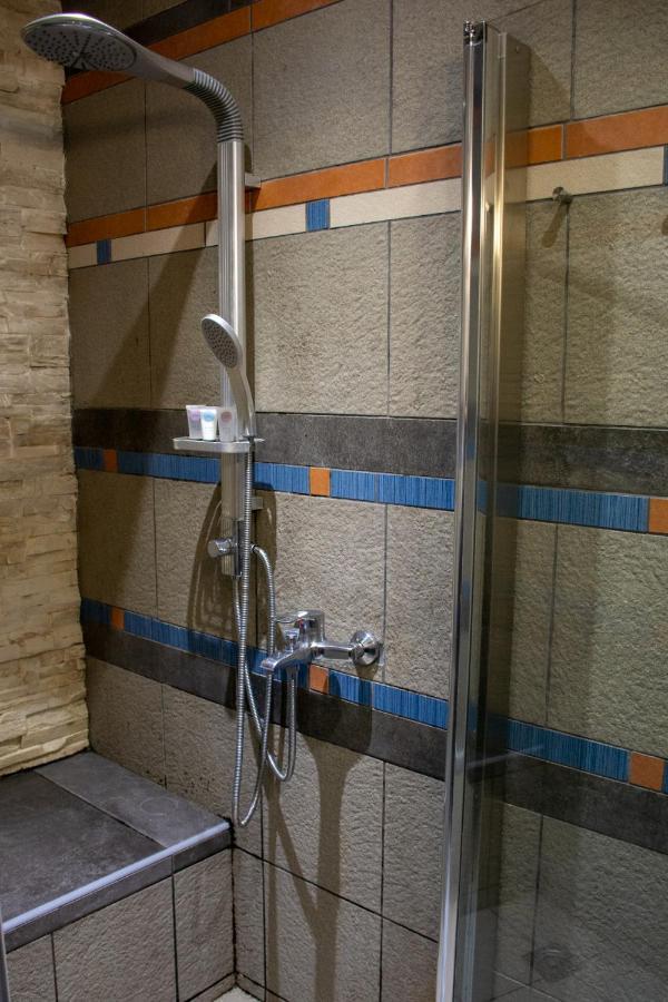 أثينا Handcrafted Unique Flat, 200M From The Acropolis المظهر الخارجي الصورة