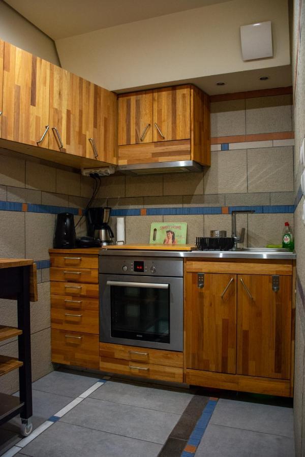أثينا Handcrafted Unique Flat, 200M From The Acropolis المظهر الخارجي الصورة